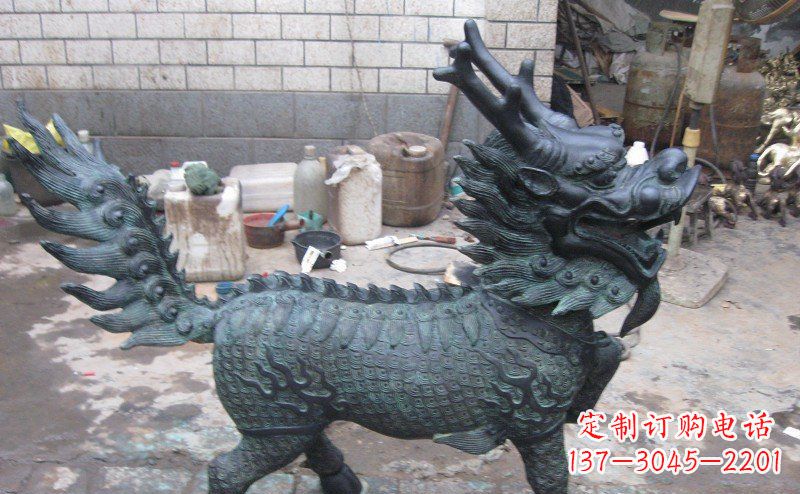 湖南青铜雕制神兽麒麟,艺术匠心之至