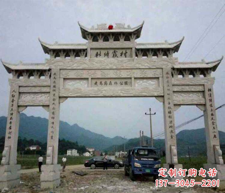湖南三门牌坊石雕:细节讲究处处把精雕细琢