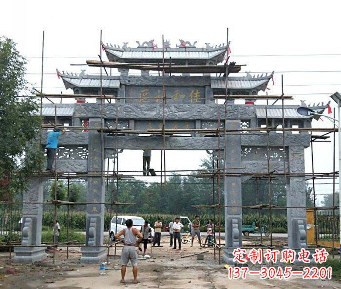 湖南三门牌坊石雕-传统工艺制作出行业领先的雕塑