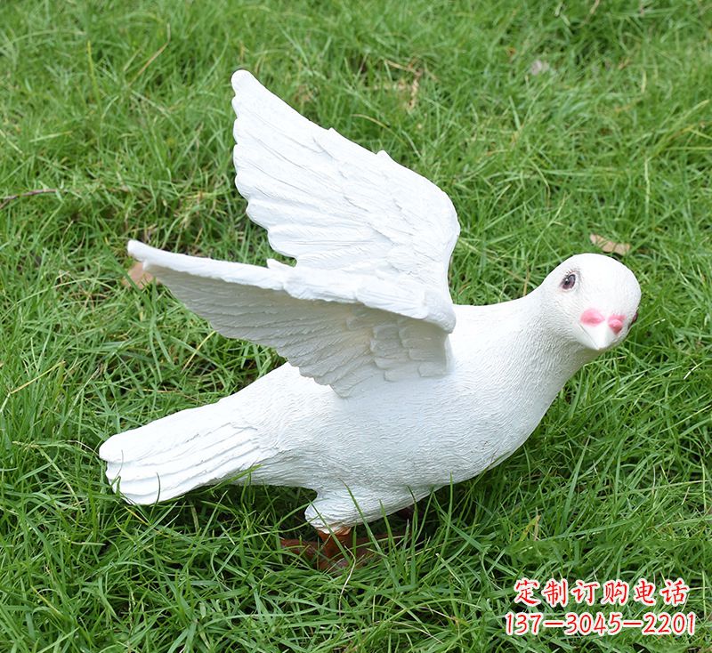 湖南象征和平的少女和平鸽雕塑