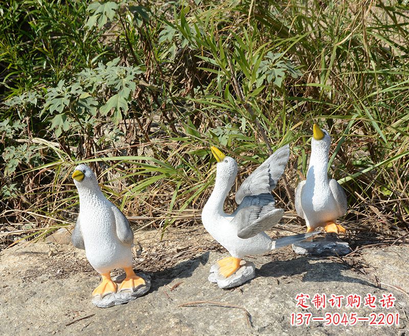 湖南抗美援朝烈士陵园和平鸽雕塑——倾诉历史的象征