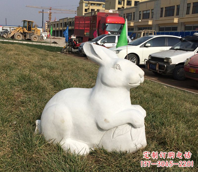 湖南精美兔子石雕精品,点缀家居美景