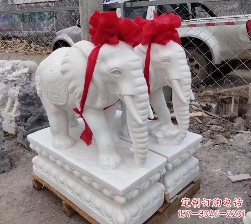 湖南元宝驾驭的大象雕塑艺术