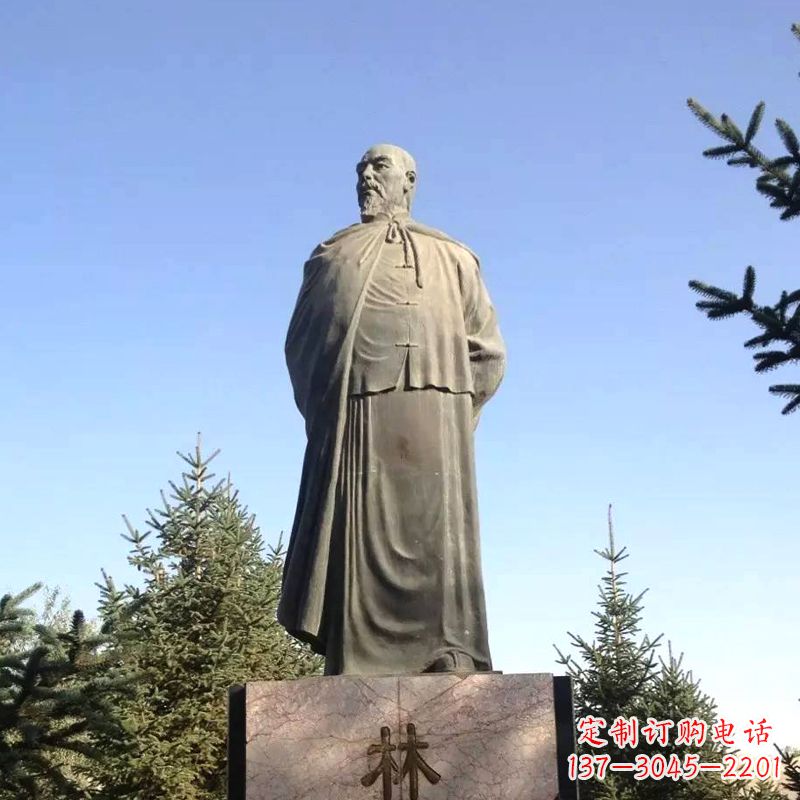 湖南令人敬畏的林则徐雕像