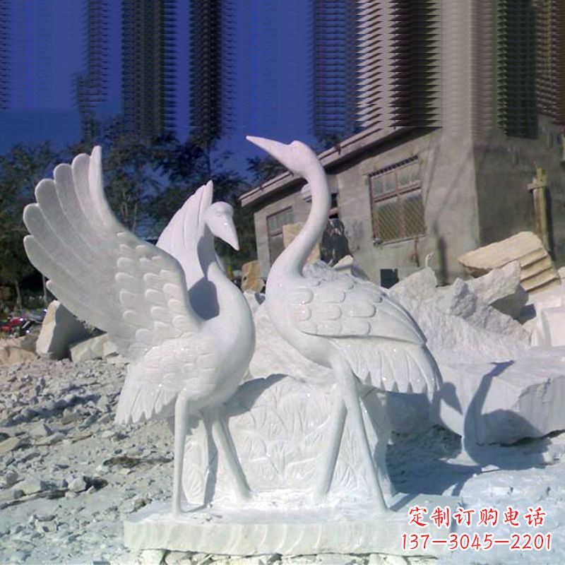 湖南石雕仙鹤低头