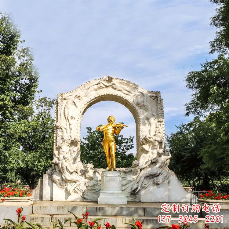 湖南世界名人古典主义作曲家莫扎特公园铜雕像