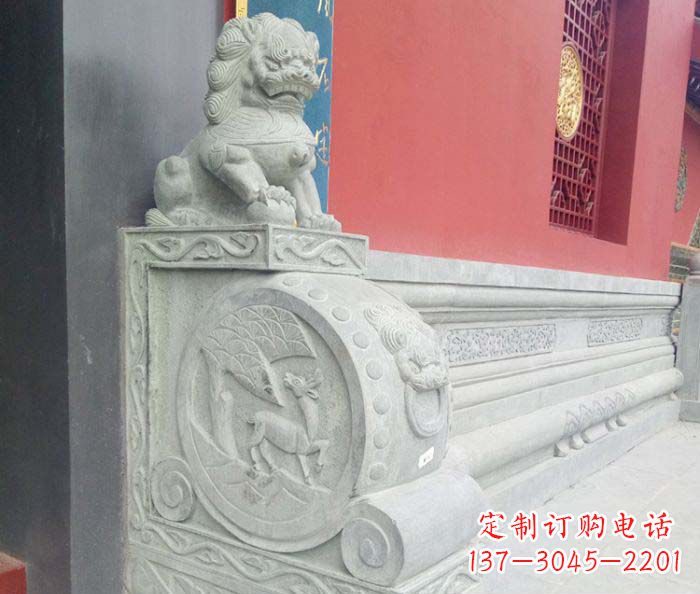 湖南寺庙景观狮子石门墩抱鼓石