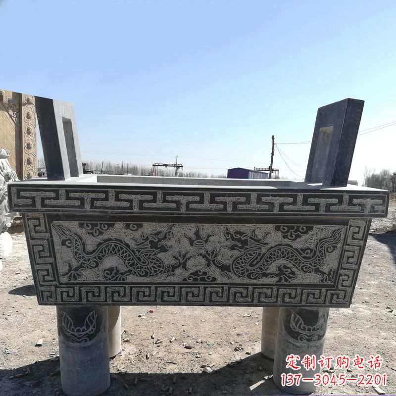 湖南寺庙墓地祭祀四足方鼎,青石仿古石雕香炉