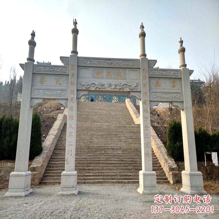 湖南寺庙入口无楼牌坊