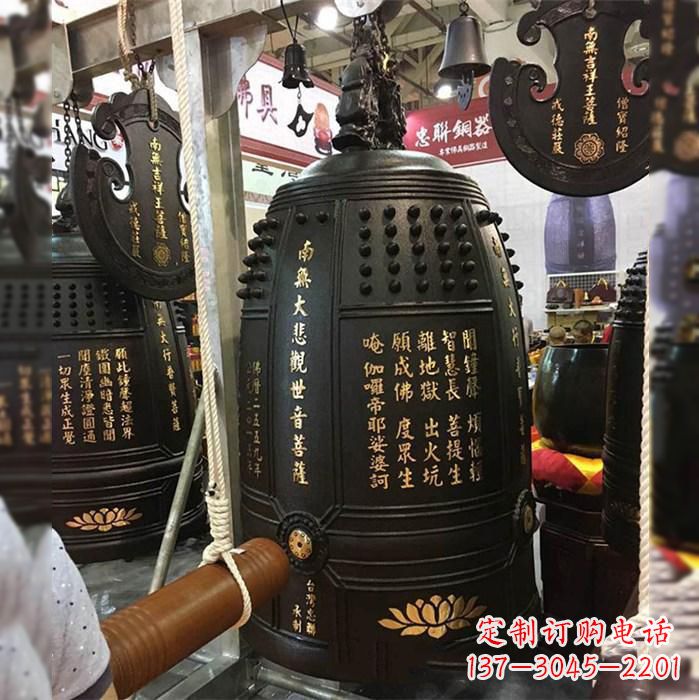 湖南寺院挂钟铜雕塑