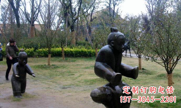 湖南跳山羊公园人物铜雕