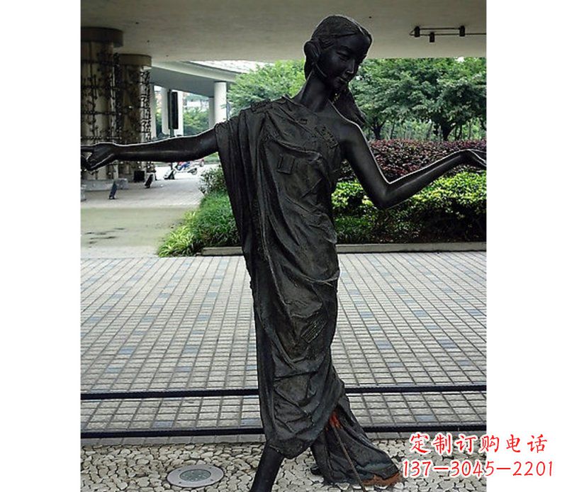 湖南跳舞的女孩街边景观铜雕