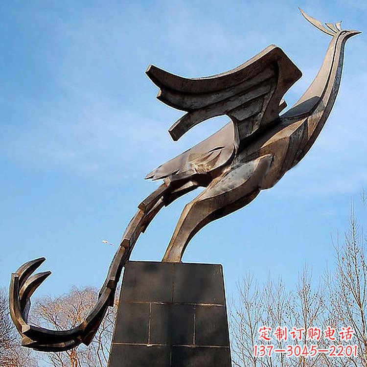湖南铜雕百鸟之王凤凰景观雕塑