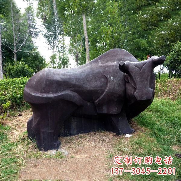 湖南铜雕抽象牛-公园草坪水牛雕塑