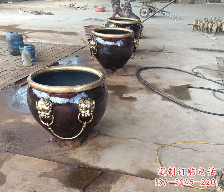 湖南铜雕故宫狮子头水缸雕塑