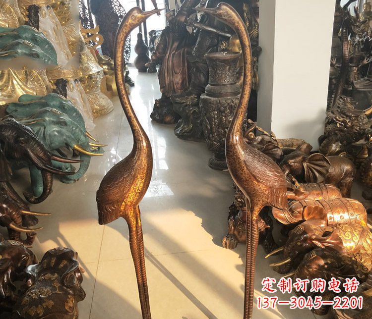湖南铜雕仙鹤踩龟雕塑摆件