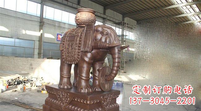 湖南驮宝大象铜雕