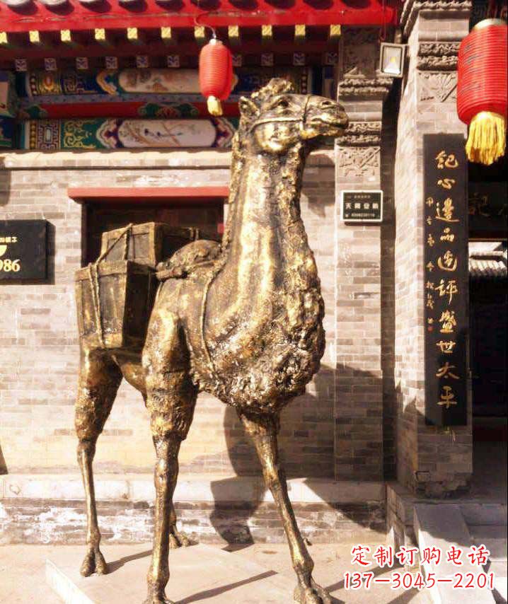 湖南驮行李的骆驼动物铜雕
