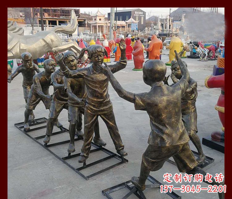 湖南玩老鹰捉小鸡的儿童铜雕