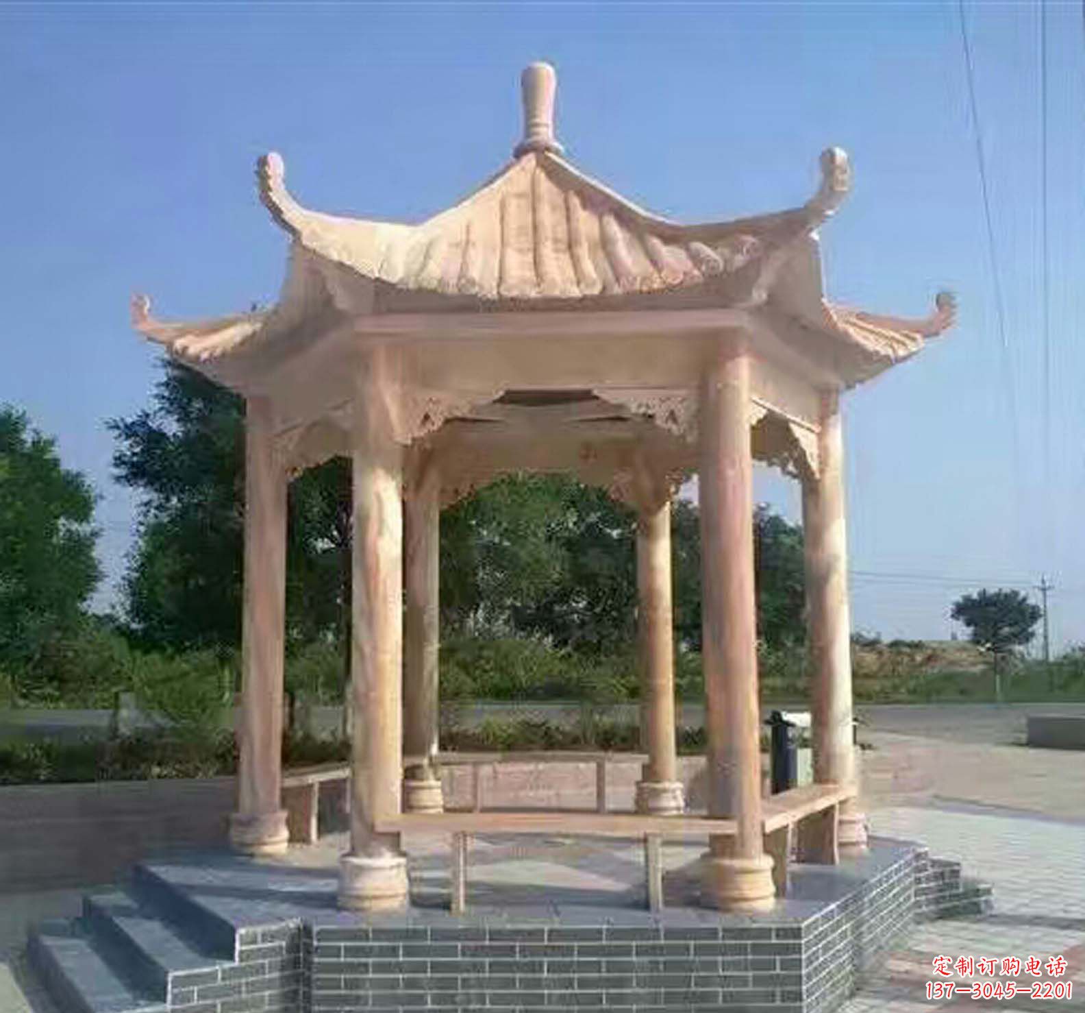 湖南晚霞红公园景观凉亭