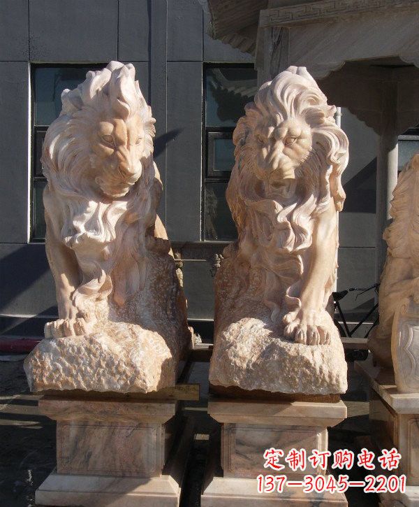 湖南晚霞红欧式狮子石雕