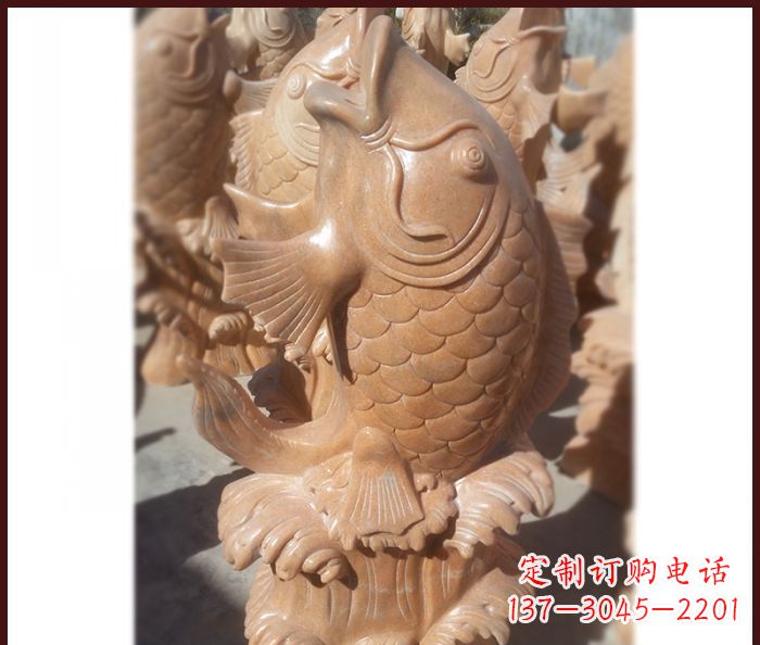 湖南晚霞红喷水鲤鱼石雕 (3)