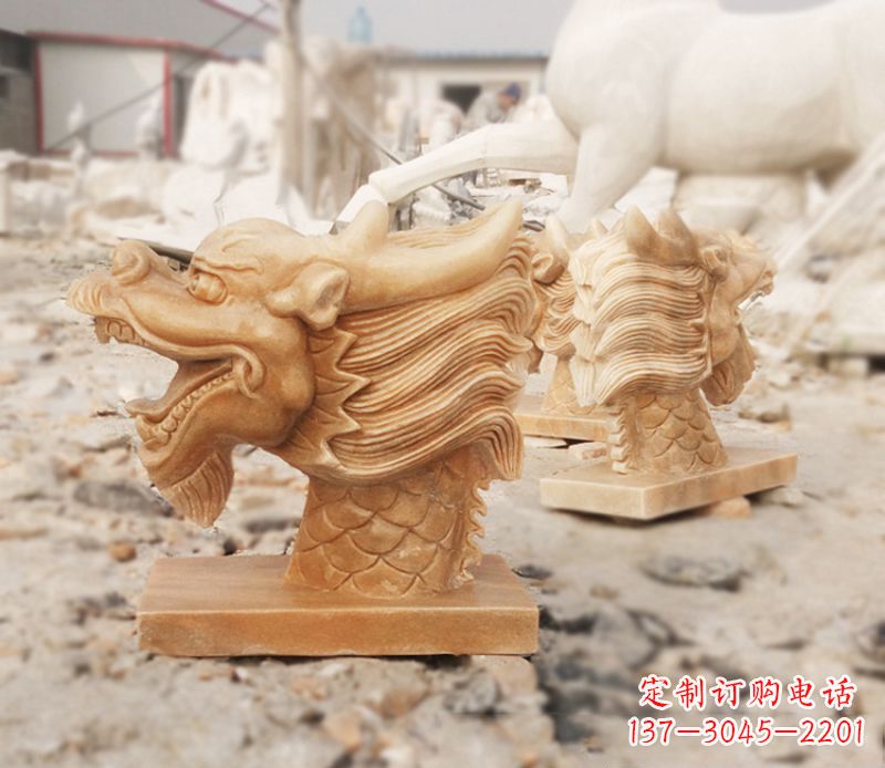 湖南晚霞红喷水龙头雕塑