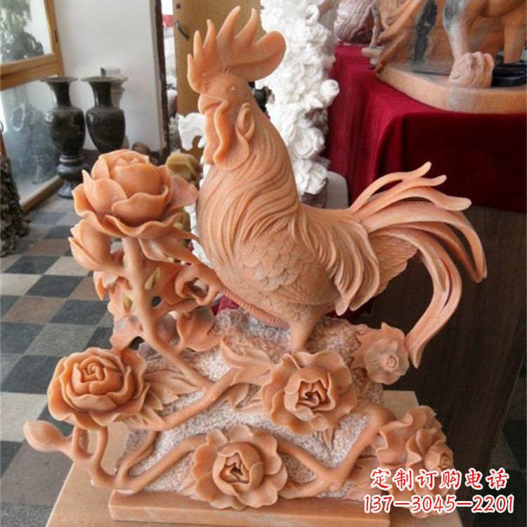 湖南晚霞红石雕公鸡雕塑