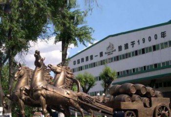 湖南追求完美，华丽马车铜雕塑