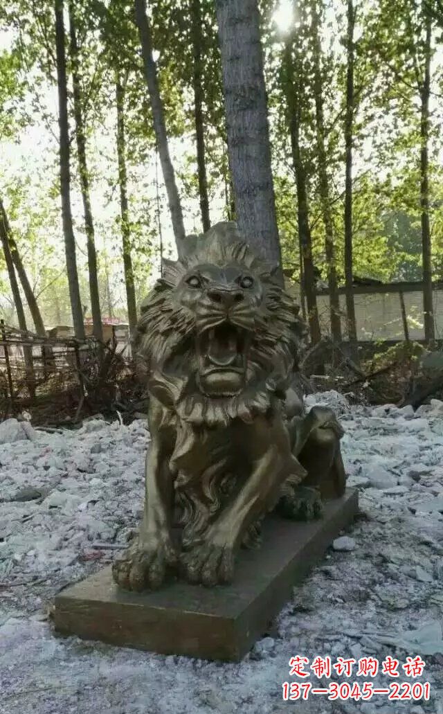 湖南卧着的西洋狮子铜雕 (2)
