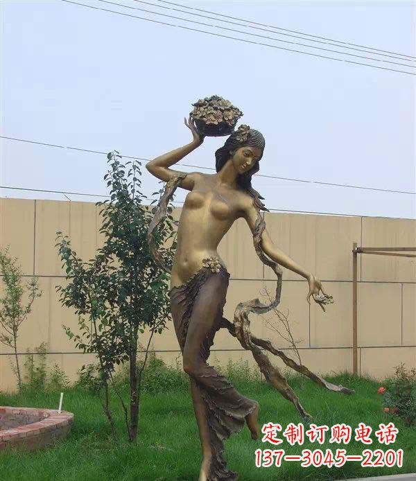 湖南西方美女公园人物铜雕