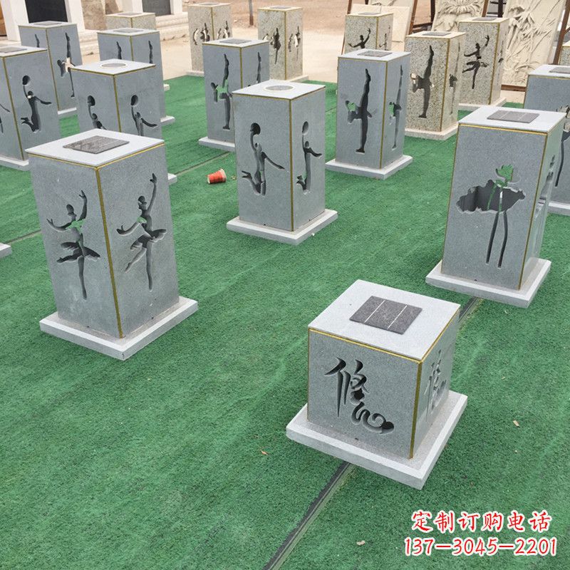 湖南现代镂花石灯
