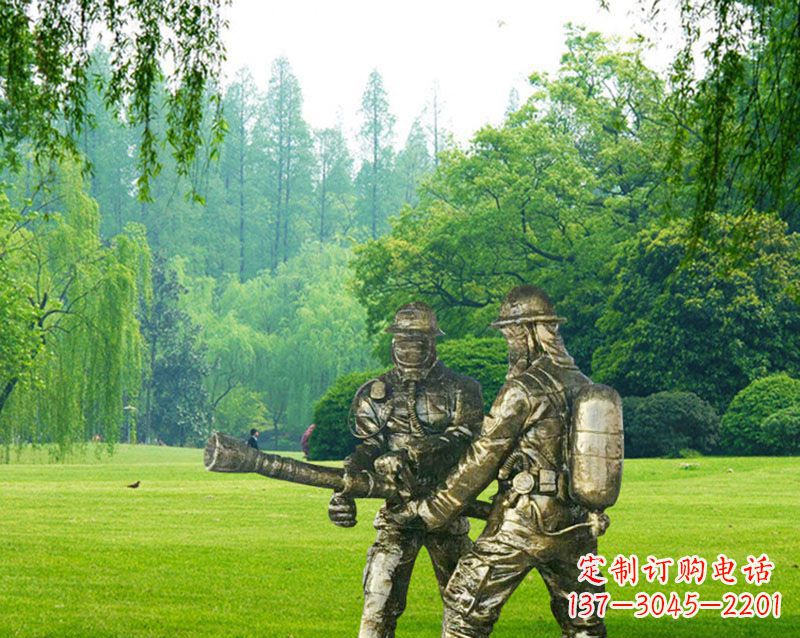 湖南消防员灭火铜雕