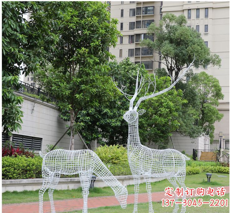 湖南小区不锈钢镂空梅花鹿鹿雕塑