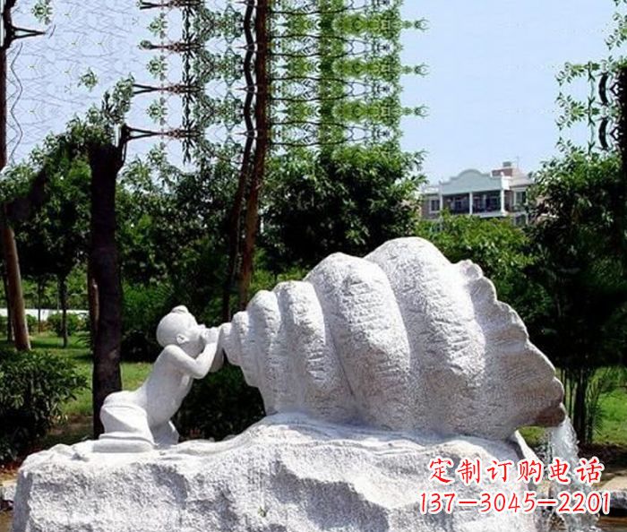 湖南小区景观小孩吹螺号石雕