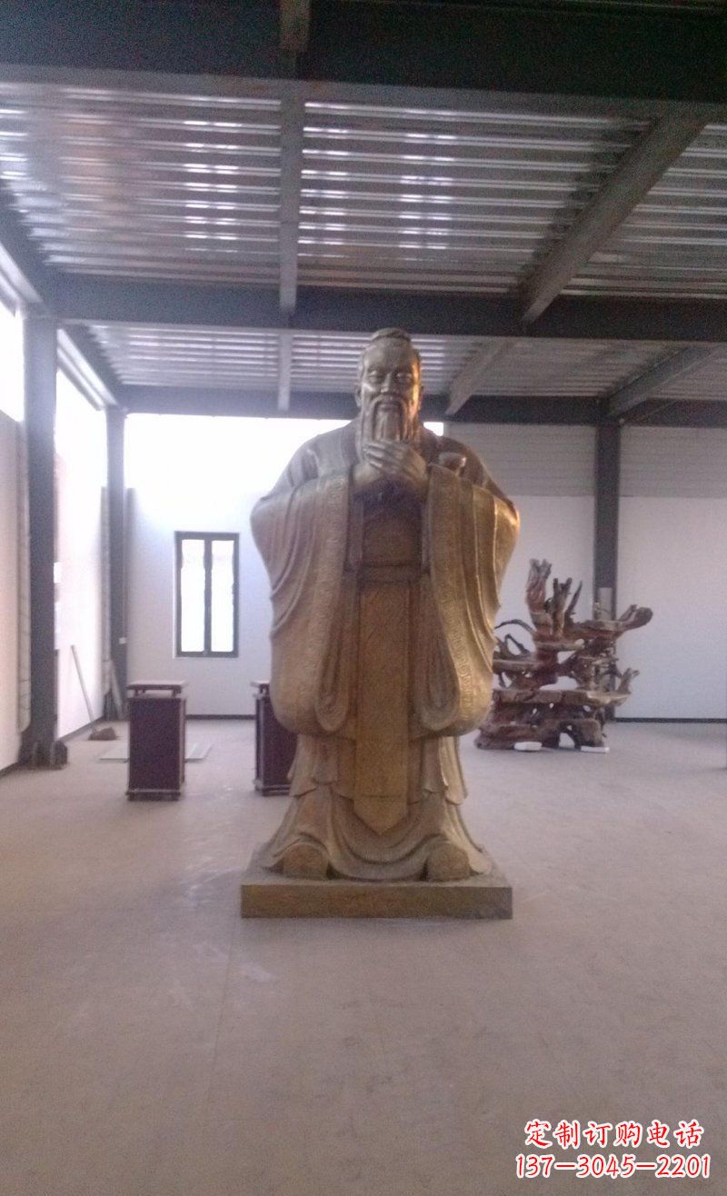 湖南校园仿铜老子玻璃钢名人雕塑