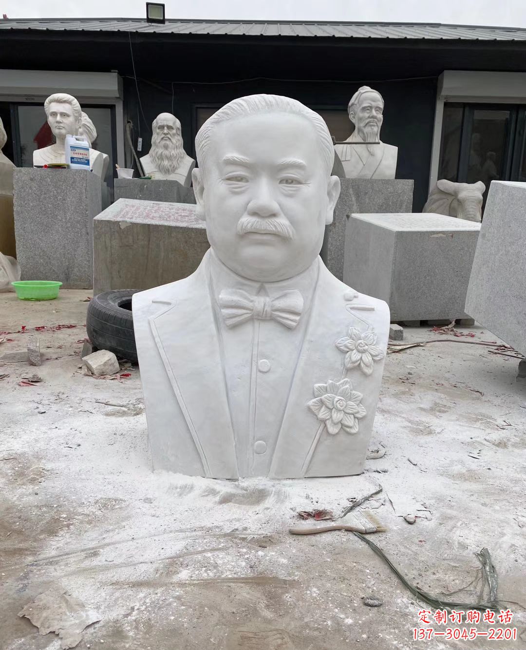 湖南校园名人詹天佑头像石雕