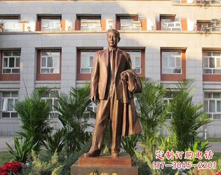 湖南校园钱学森铜雕