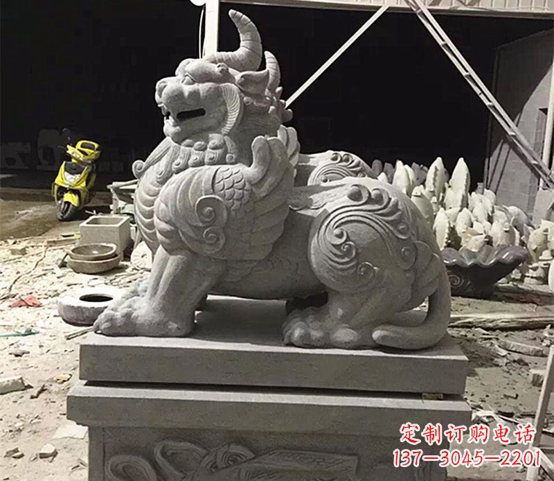 湖南獬豸法院门口石雕