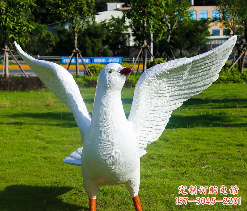 湖南新县和平鸽雕塑