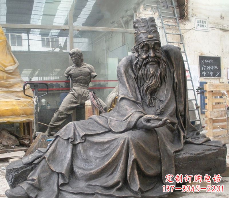 湖南张仲景铜雕