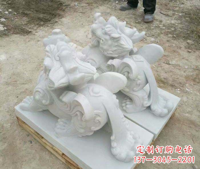 湖南招财进宝立式貔貅门口石雕
