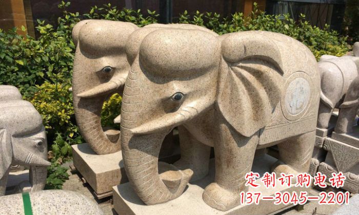 湖南招财进宝砂岩大象石雕