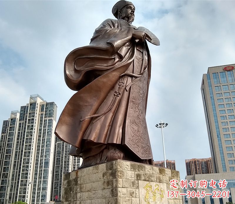 湖南诸葛亮人物铜雕 