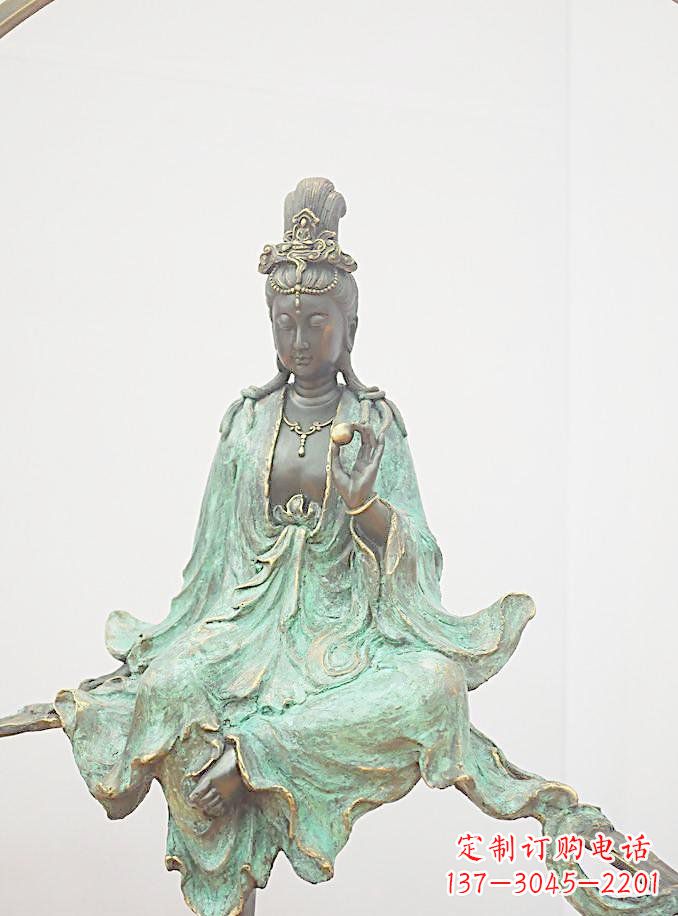 湖南铸铜观自在观音雕像
