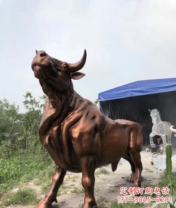 湖南紫铜牛动物雕塑